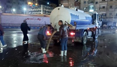 أعمال سحب مياه الامطار بأحياء مختلفة بمحافظة السويس