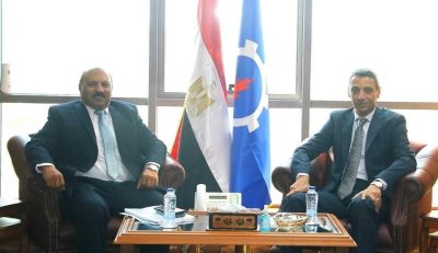 محافظ السويس يستقبل رئيس شركة مياه الشرب والصرف لمحافظات القناة